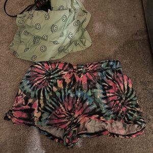 Pack of 3 PINK sleeping shorts great conditions 2 smalls one medium